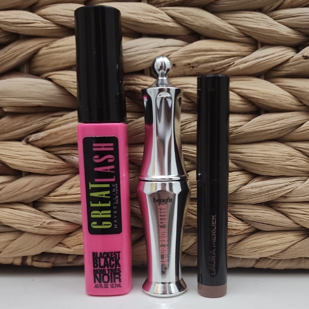 Maybelline Mascara, Benefit Brow Gel, Laura Mercier